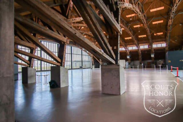 hanger store vinduer lufthavn højt til loftet location denmark scoutshonor 12