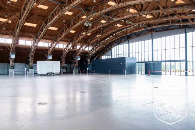 hanger store vinduer lufthavn højt til loftet location denmark scoutshonor 35