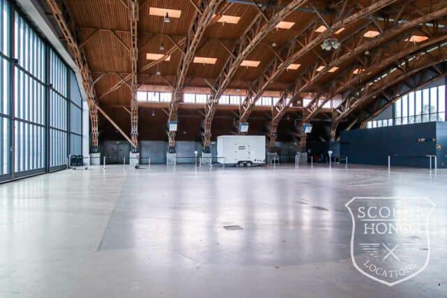 hanger store vinduer lufthavn højt til loftet location denmark scoutshonor 36