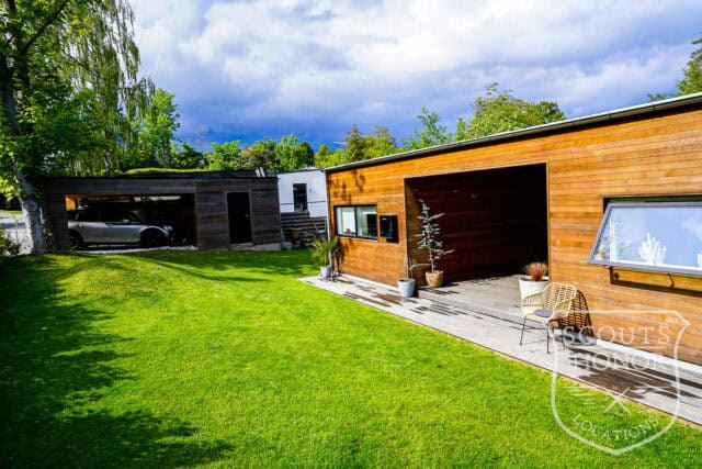 modern architecture pink kitchen udsigt til sø location denmark scoutshonor 13