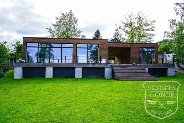 modern architecture pink kitchen udsigt til sø location denmark scoutshonor 28