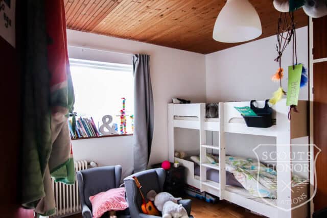 parcelhus retro gule mursten trælameller location denmark scoutshonor 57