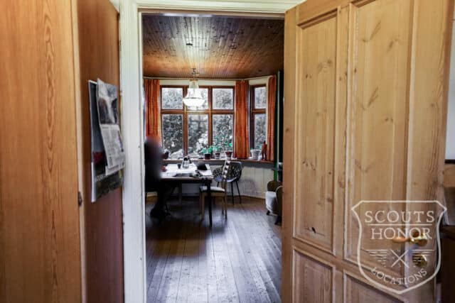 retro villa øvelokale original murstensvilla location denmark scoutshonor 42