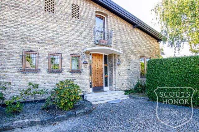 gule mursten retro 1950'er villa original location denmark scoutshonor00003