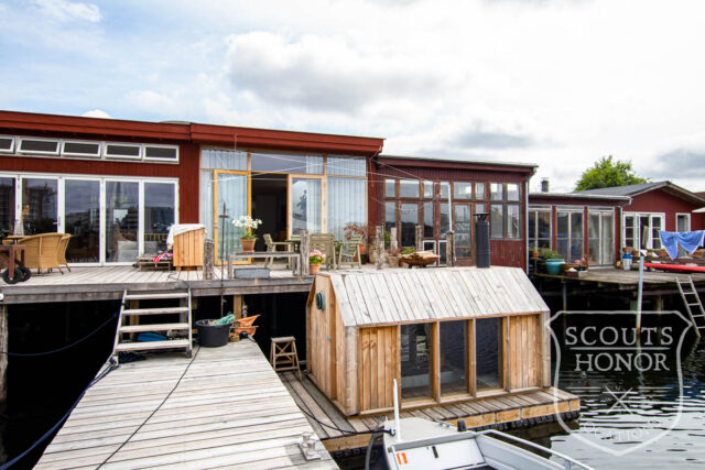 husbåd scandinavian design havudsigt københavn location denmark scoutshonor 33