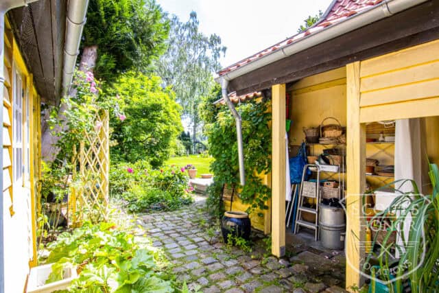 villa udsigt til sø idyllisk drivhus location denmark scoutshonor 06