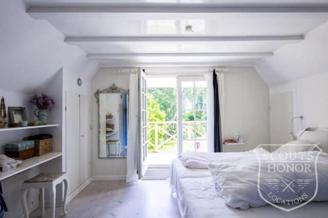 villa udsigt til sø idyllisk drivhus location denmark scoutshonor 19