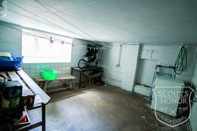 lejlighed aarhus dansk design klassisk opgang location denmark scoutshonor 10