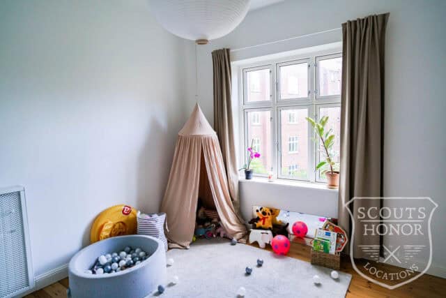 lejlighed aarhus dansk design klassisk opgang location denmark scoutshonor 24