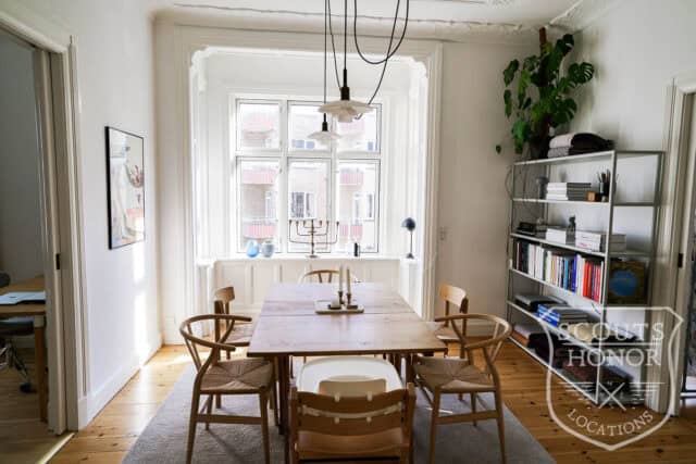 lejlighed aarhus dansk design klassisk opgang location denmark scoutshonor 41
