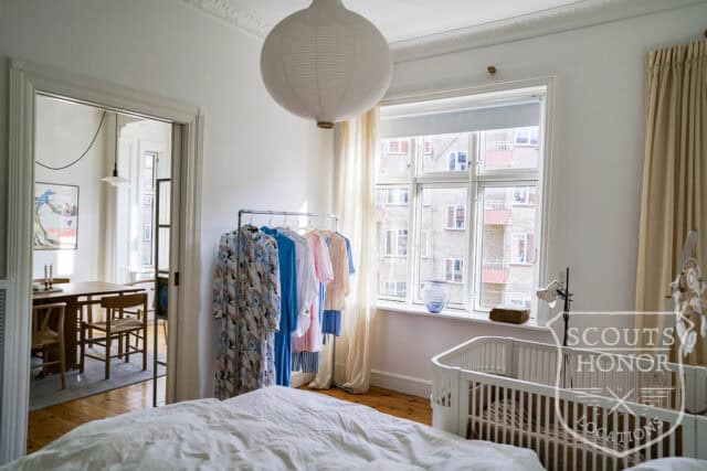 lejlighed aarhus dansk design klassisk opgang location denmark scoutshonor 49