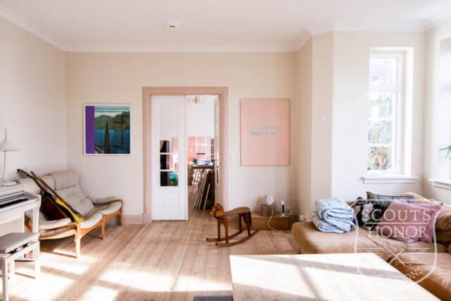 villa hjørnegrund tapet retro location denmark scoutshonor 32
