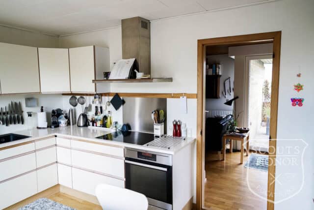 retro parcelhus gule mursten aarhus location denmark scoutshonor 46