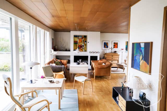 retro parcelhus gule mursten aarhus location denmark scoutshonor 61