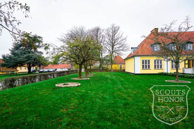 stuk detaljer trækonstruktion mursten location denmark scoutshonor 06