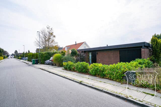 parcelhus risskov trækøkken røde mursten location denmark scoutshonor 01