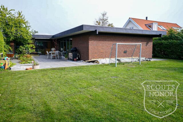 parcelhus risskov trækøkken røde mursten location denmark scoutshonor 18