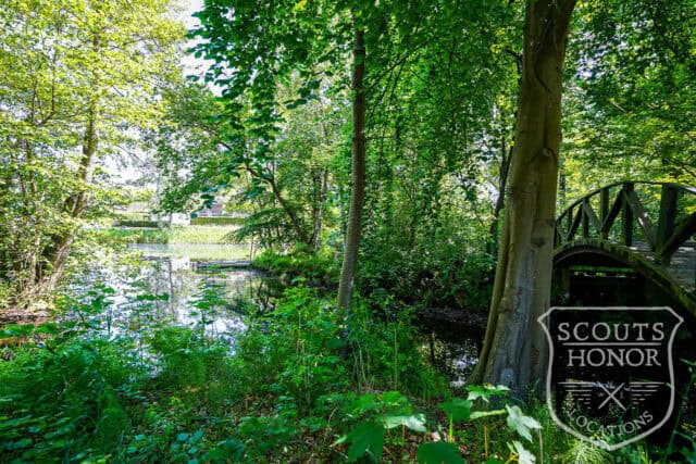 naturgrund holte bjælkehytte sø i baghaven location denmark scoutshonor 006