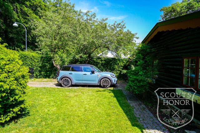 naturgrund holte bjælkehytte sø i baghaven location denmark scoutshonor 020