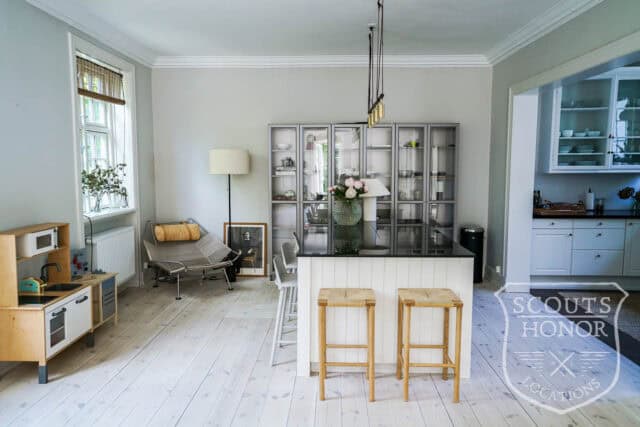 villa charlottenlund hyggelig have atrium location denmark scoutshonor 114