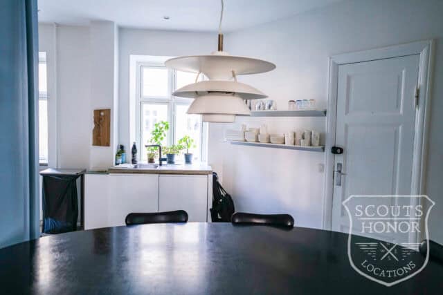 lejlighed amager kunst interiør hyggelig gård location denmark scoutshonor 27