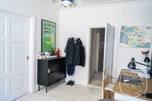 lejlighed amager kunst interiør hyggelig gård location denmark scoutshonor 49