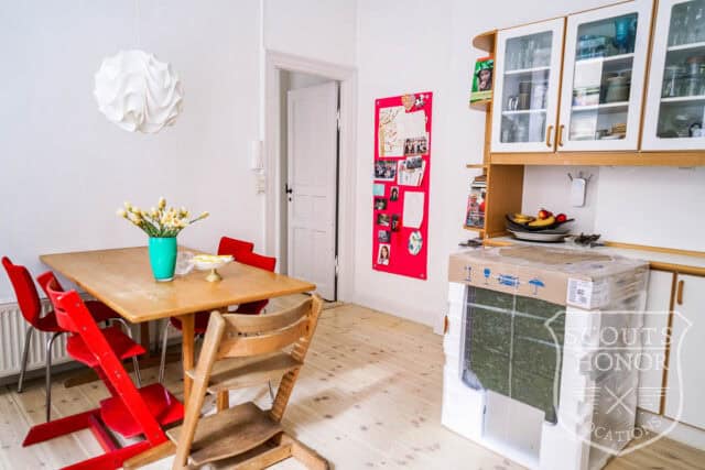 Østerbro herskabslejlighed klassisk opgang en suite location denmark scoutshonor 35