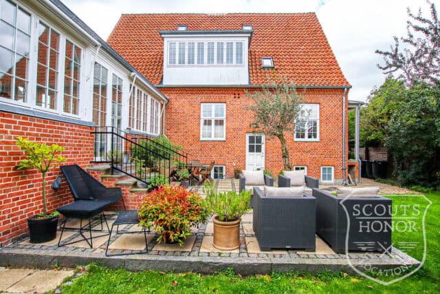 murermestervilla stylish hellerup master bedroom location denmark scoutshonor 14
