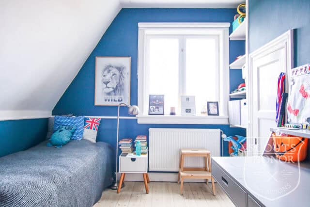 murermestervilla stylish hellerup master bedroom location denmark scoutshonor 47