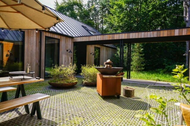 skovvilla jylland udendørs lounge træbeklædning location denmark scoutshonor 156