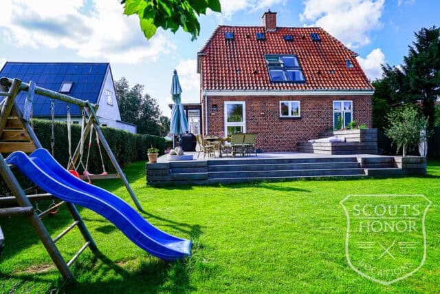 villa kastrup moderne funky malede lofter farver location denmark scoutshonor 027