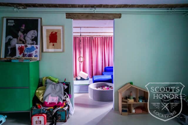 villa kastrup moderne funky malede lofter farver location denmark scoutshonor 035