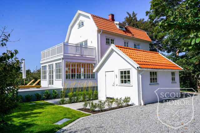 skåne overdækket pool moderne hvid villa location denmark scoutshonor 12