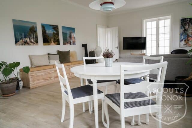 villa stort køkken atelier ovenlys location (3 of 11)