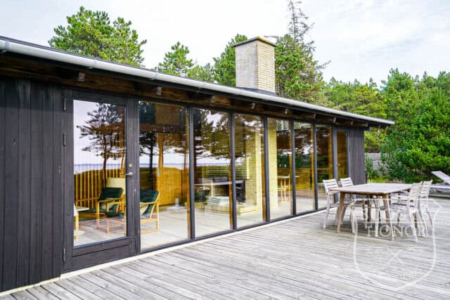 sommerhus træbeklædning lysindfald nykøbing sjælland location denmark scoutshonor 22