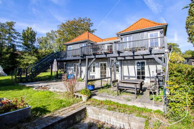 villa søborg udsigt til sø have i niveauer location denmark scoutshonor 08