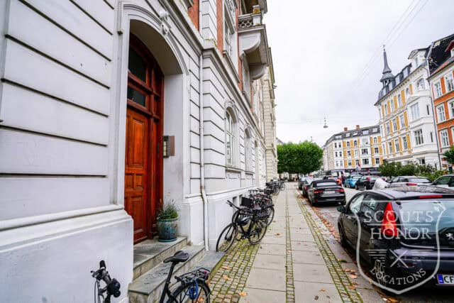 lejlighed aarhus interiør franske døre location denmark scoutshonor 04