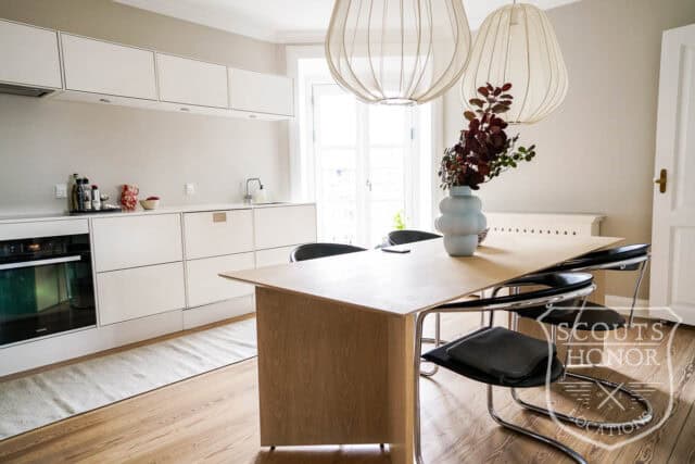 lejlighed aarhus interiør franske døre location denmark scoutshonor 65
