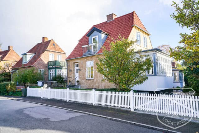 villa frederiksberg trappehall lukket have location denmark scoutshonor 07