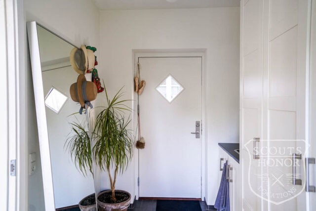 villa frederiksberg trappehall lukket have location denmark scoutshonor 45