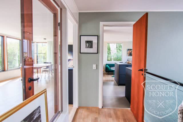 arkitekttegnet gule mursten terrasse moderne location denmark scoutshonor 15