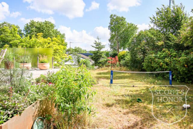 arkitekttegnet gule mursten terrasse moderne location denmark scoutshonor 26