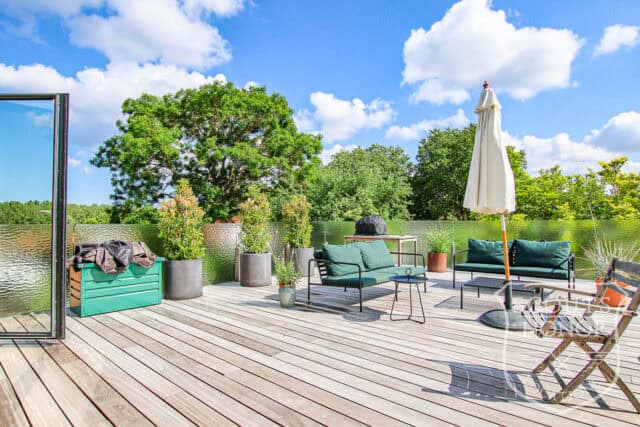arkitekttegnet gule mursten terrasse moderne location denmark scoutshonor 30