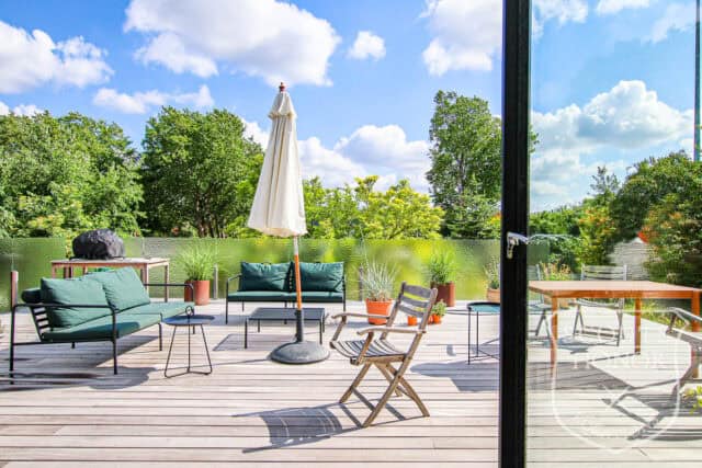 arkitekttegnet gule mursten terrasse moderne location denmark scoutshonor 31