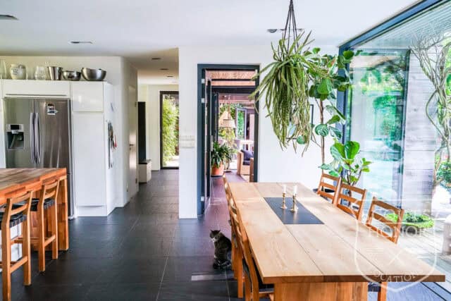 skåne arkitekttegnet villa udendørs pool naturområde luksus location denmark scoutshonor 008