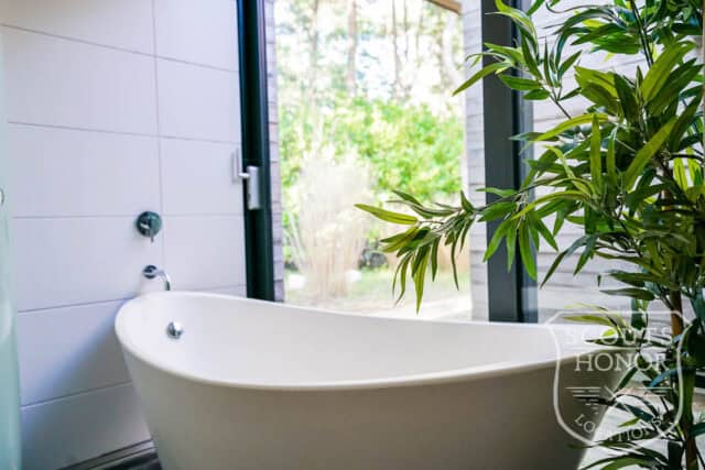 skåne arkitekttegnet villa udendørs pool naturområde luksus location denmark scoutshonor 025