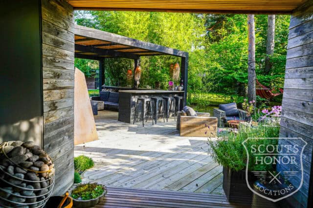 skåne arkitekttegnet villa udendørs pool naturområde luksus location denmark scoutshonor 082