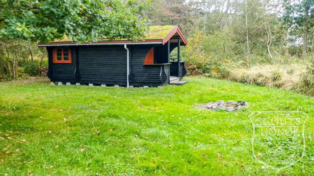 skovhytte landsted strand bjælker location denmark scoutshonor 04