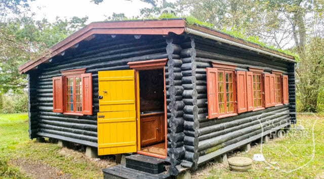 skovhytte landsted strand bjælker location denmark scoutshonor 10