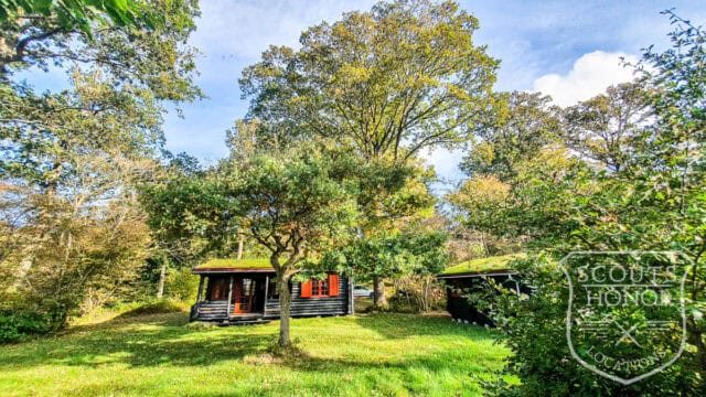 skovhytte landsted strand bjælker location denmark scoutshonor 15